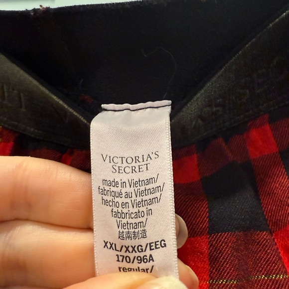 Victoria's Secret Red Gold Plaid pajama Pants XXL Christmas festive‎ holiday - Picture 3 of 4